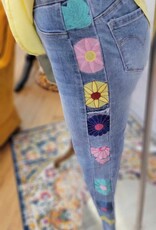 Coco & Carmen Skinny Capri Jeans W/ Floral Side Embroidery