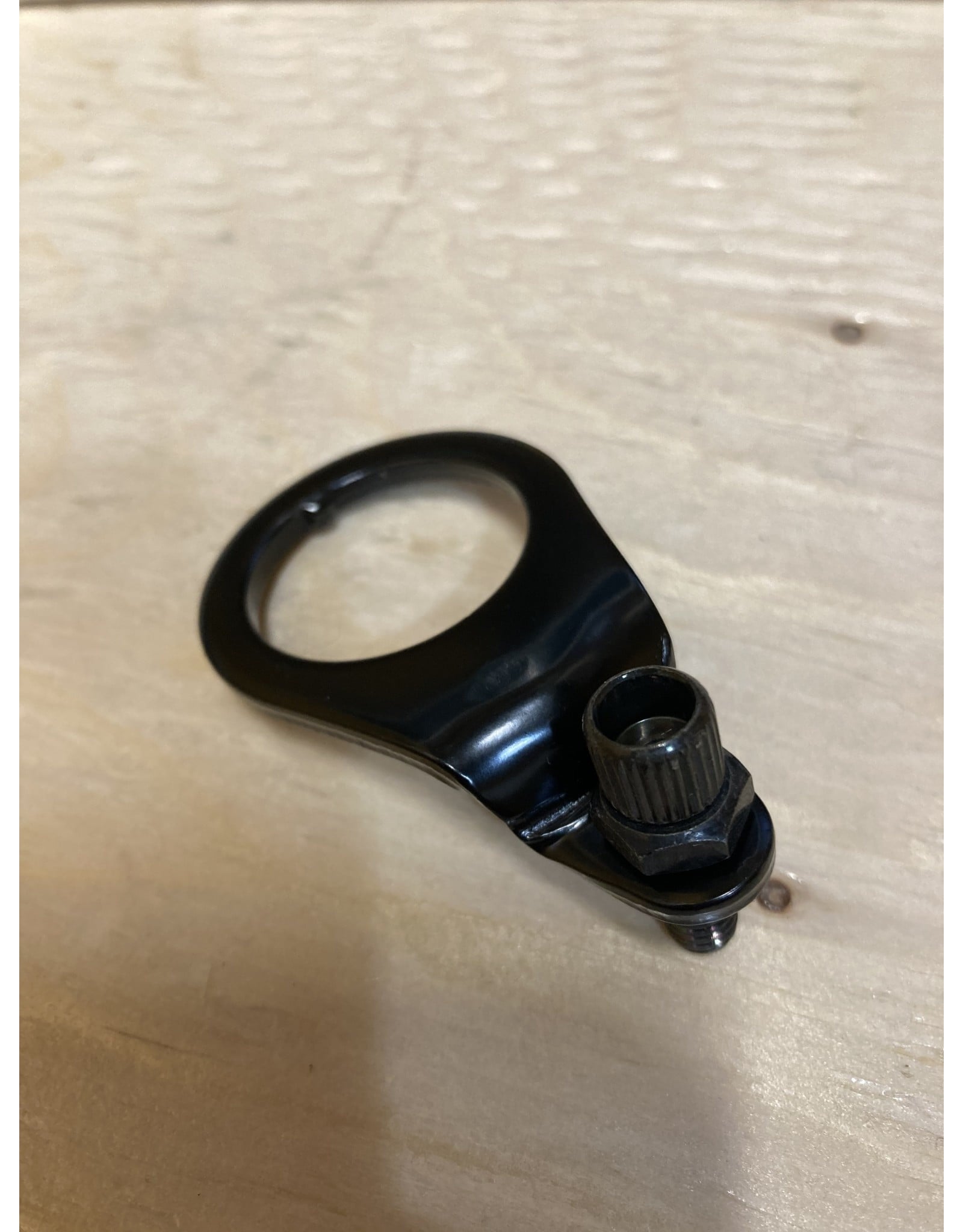 Natural Cycleworks Cable Hanger for 1" Threaded Fork Black