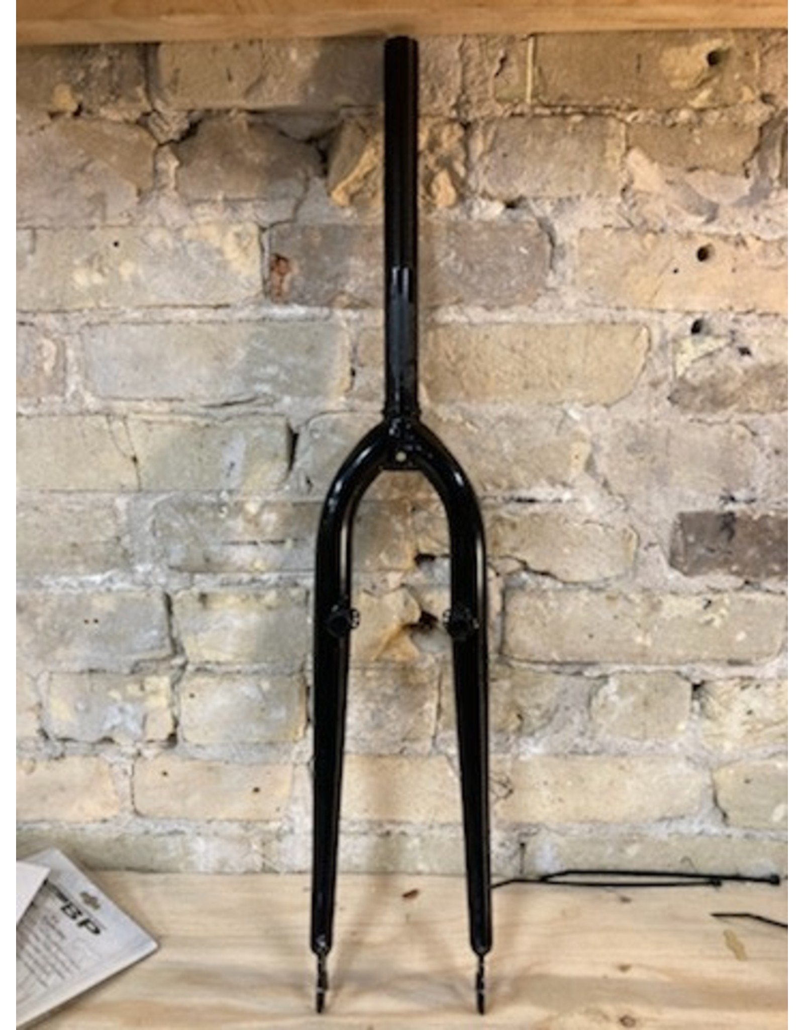 Generic 1" Threaded 26" Fork