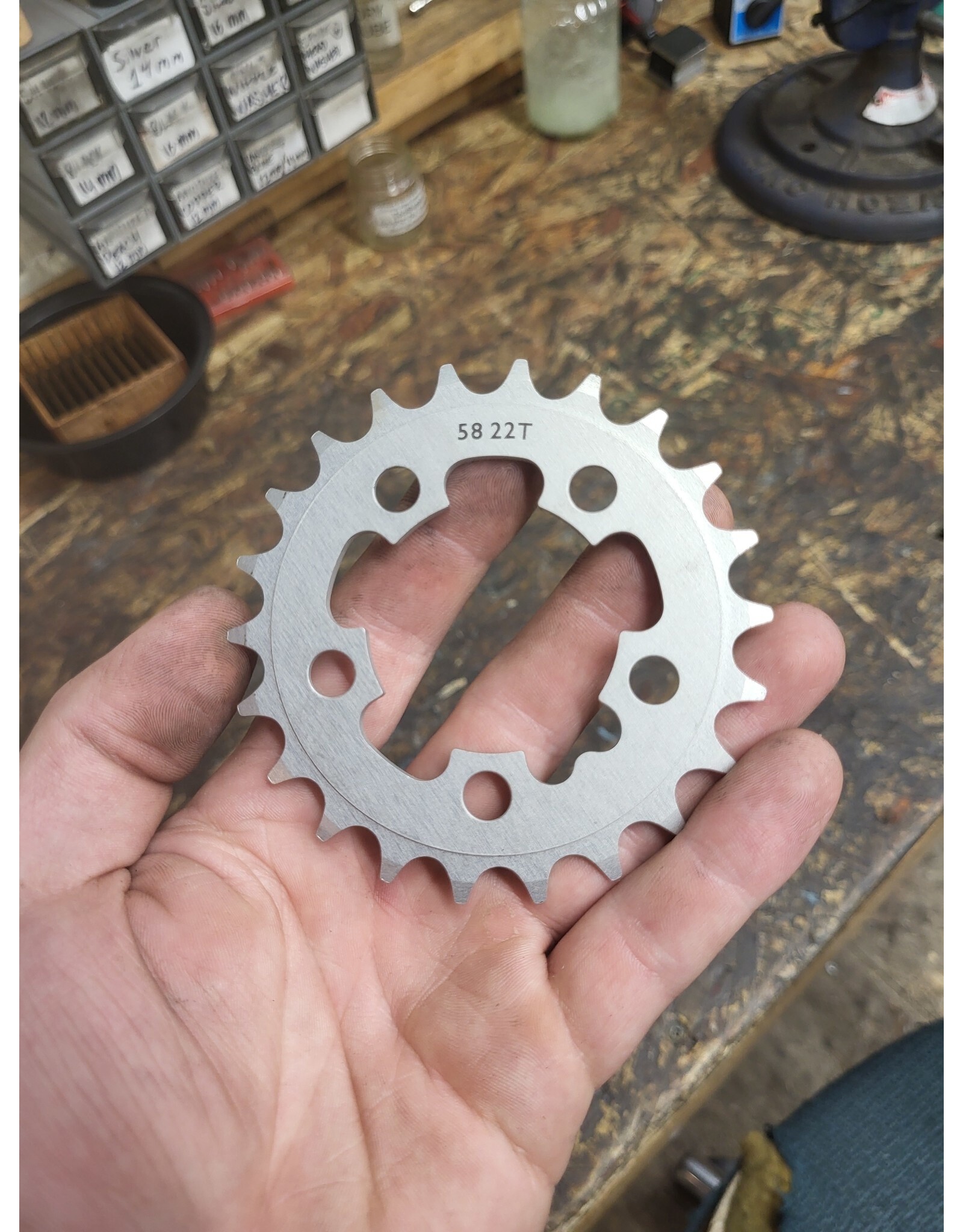Blackspire NOS  Blackspire Chainring 58 BCD 22T 3/32'' Aluminum Silver