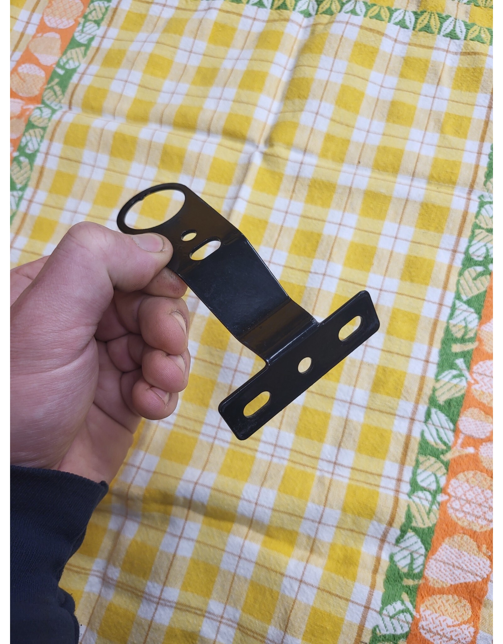 Basket Adaptor Replaces Anti-Rotation Washer For 1 1/8'' THREADED Headsets Only