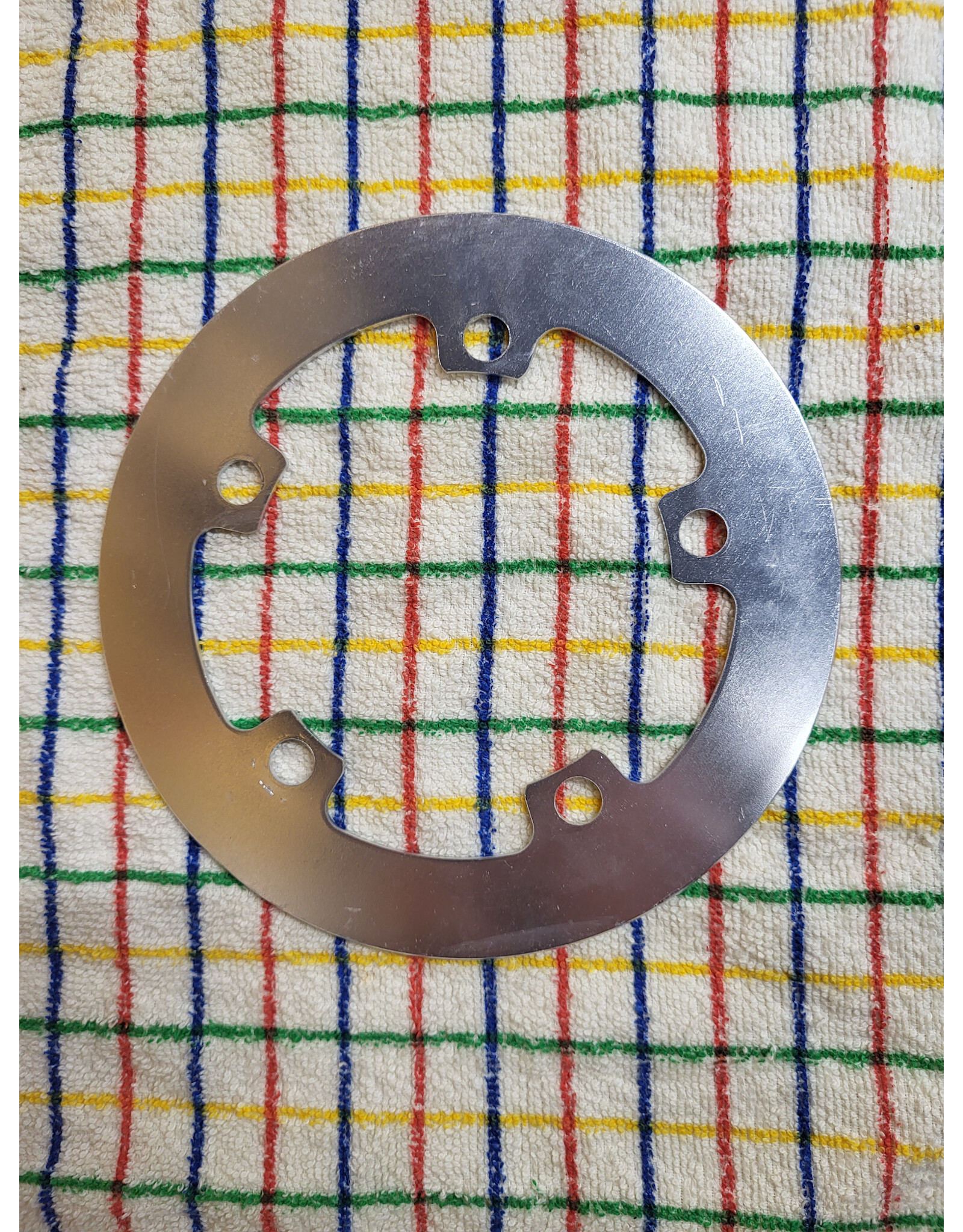 Basic Bash Guard 110 BCD Fits Chainrings up to 40T Silver
