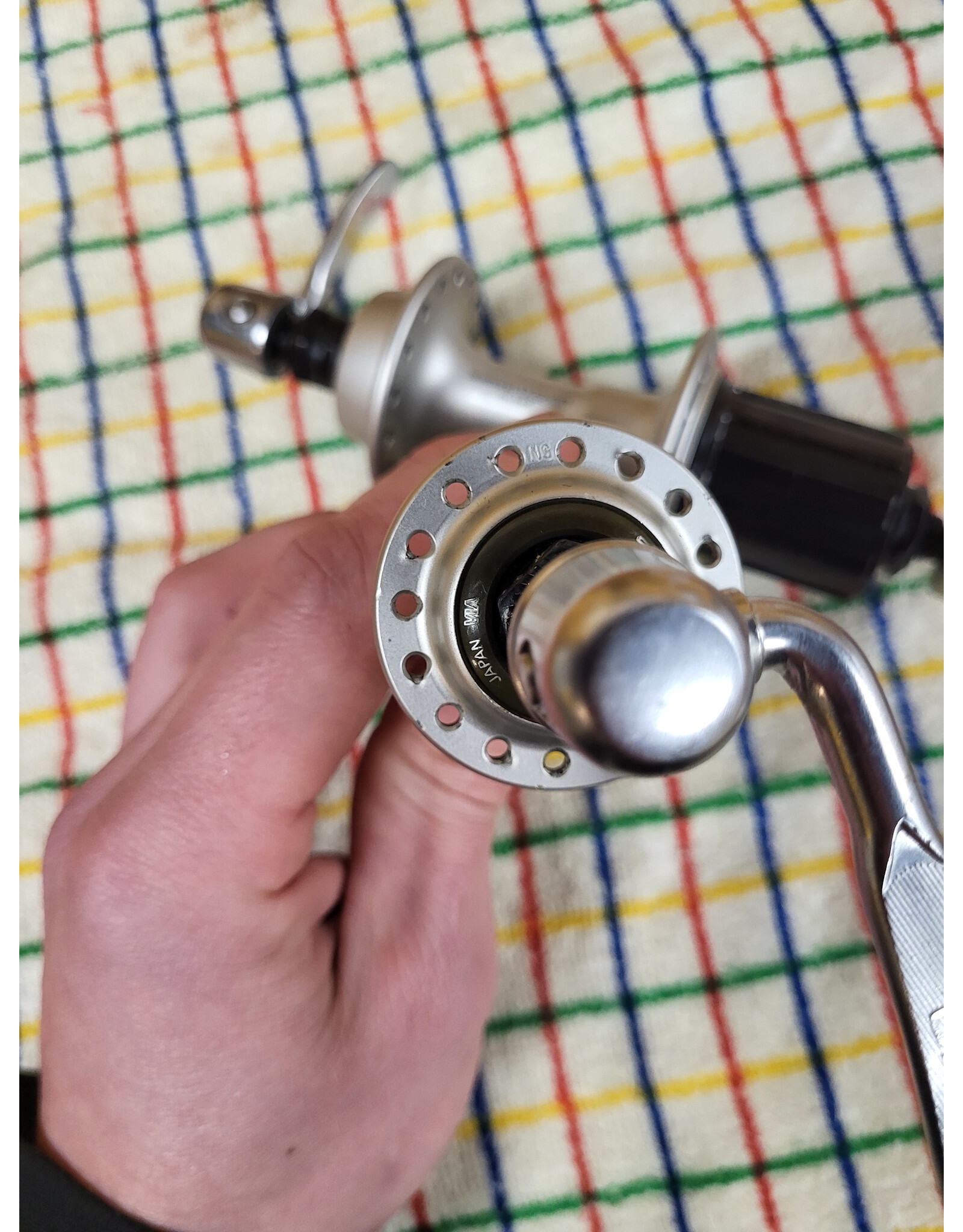 Shimano Refurbished Shimano 1055 105 Hubset 32h 8-10 Speed Freehub Body