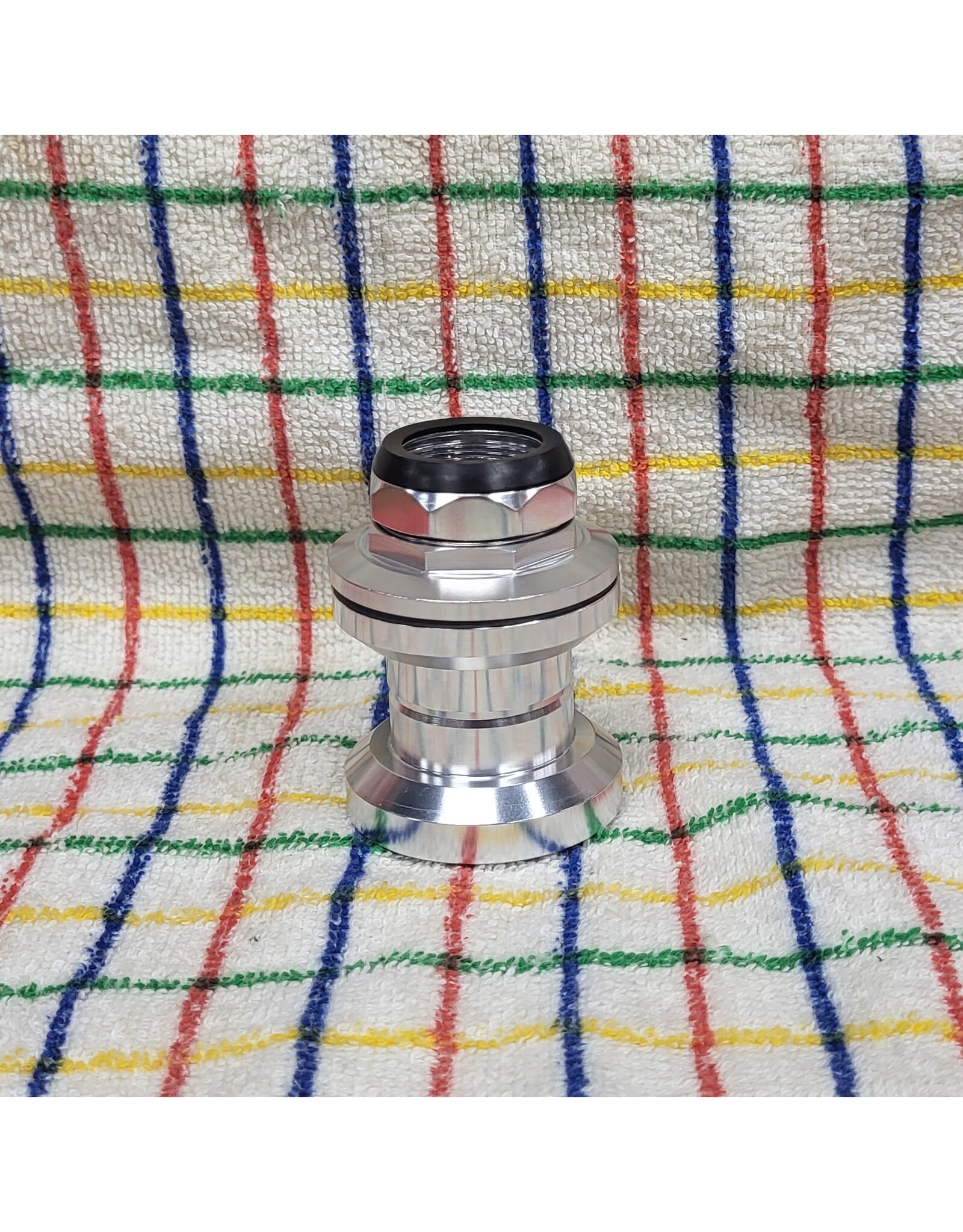 Neco Neco 1" Threaded Headset Cartridge Bearings 27.0 Crown Race Silver