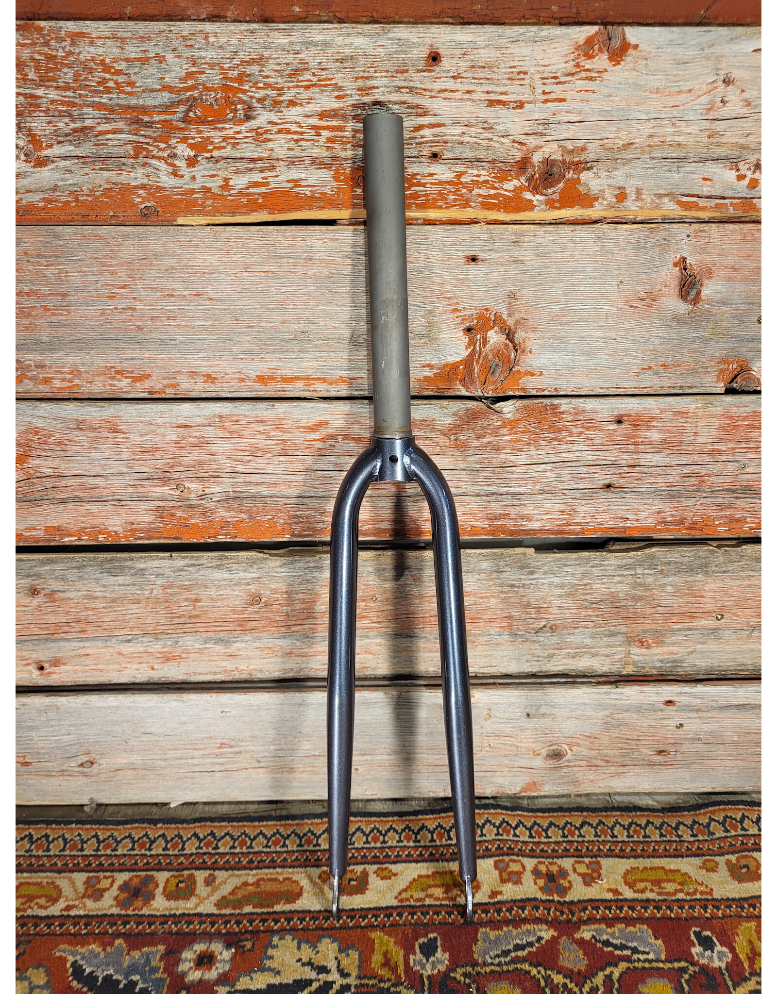 Pake Pake Rum Runner 1-1/8'' Threadless Fork 700c Silver Mercury