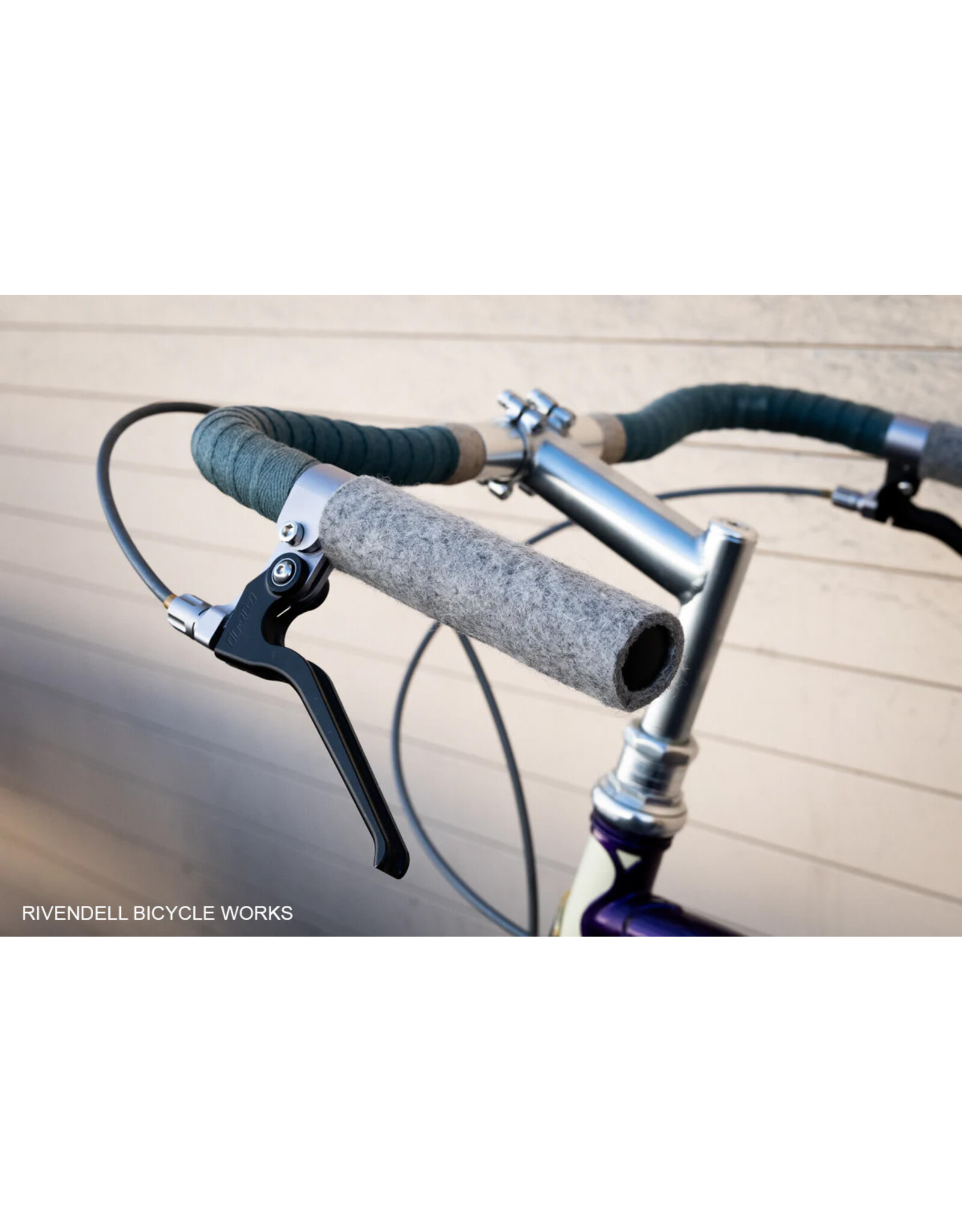 Newbaum's Newbaum's Peel'n'Stick Wool Felt Grips Pair 22.2mm