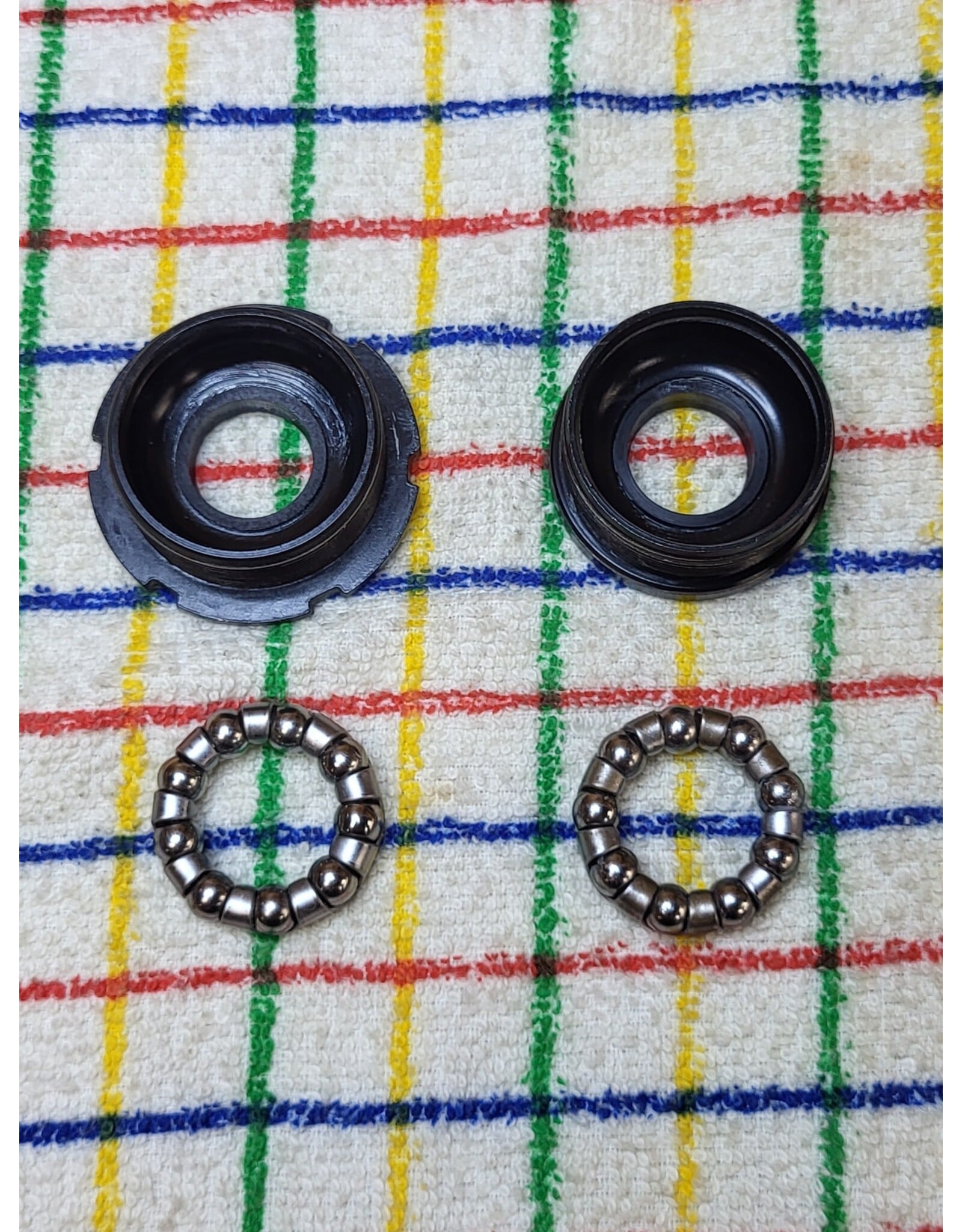 VP VP Loose Ball Bottom Bracket