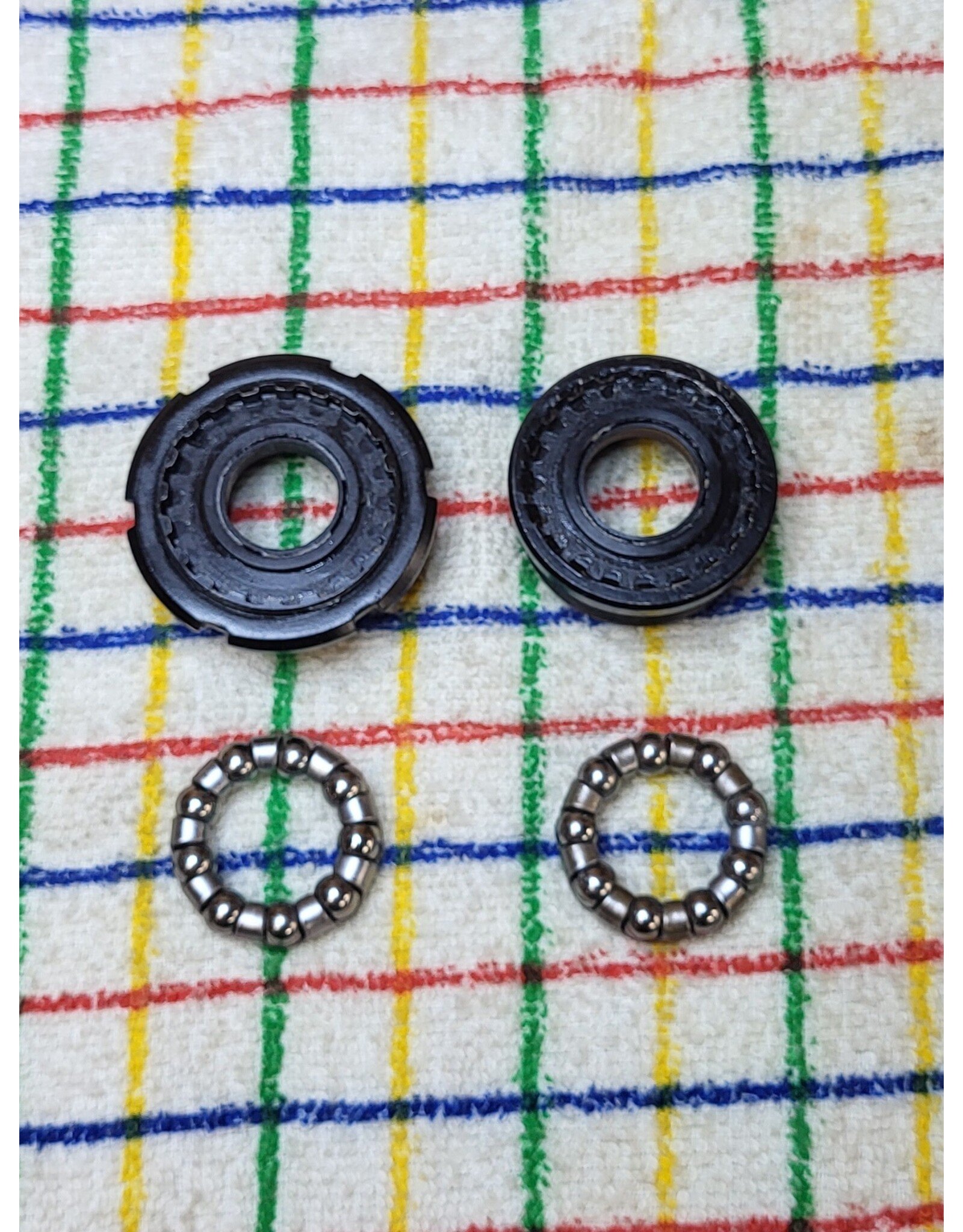 VP VP Loose Ball Bottom Bracket