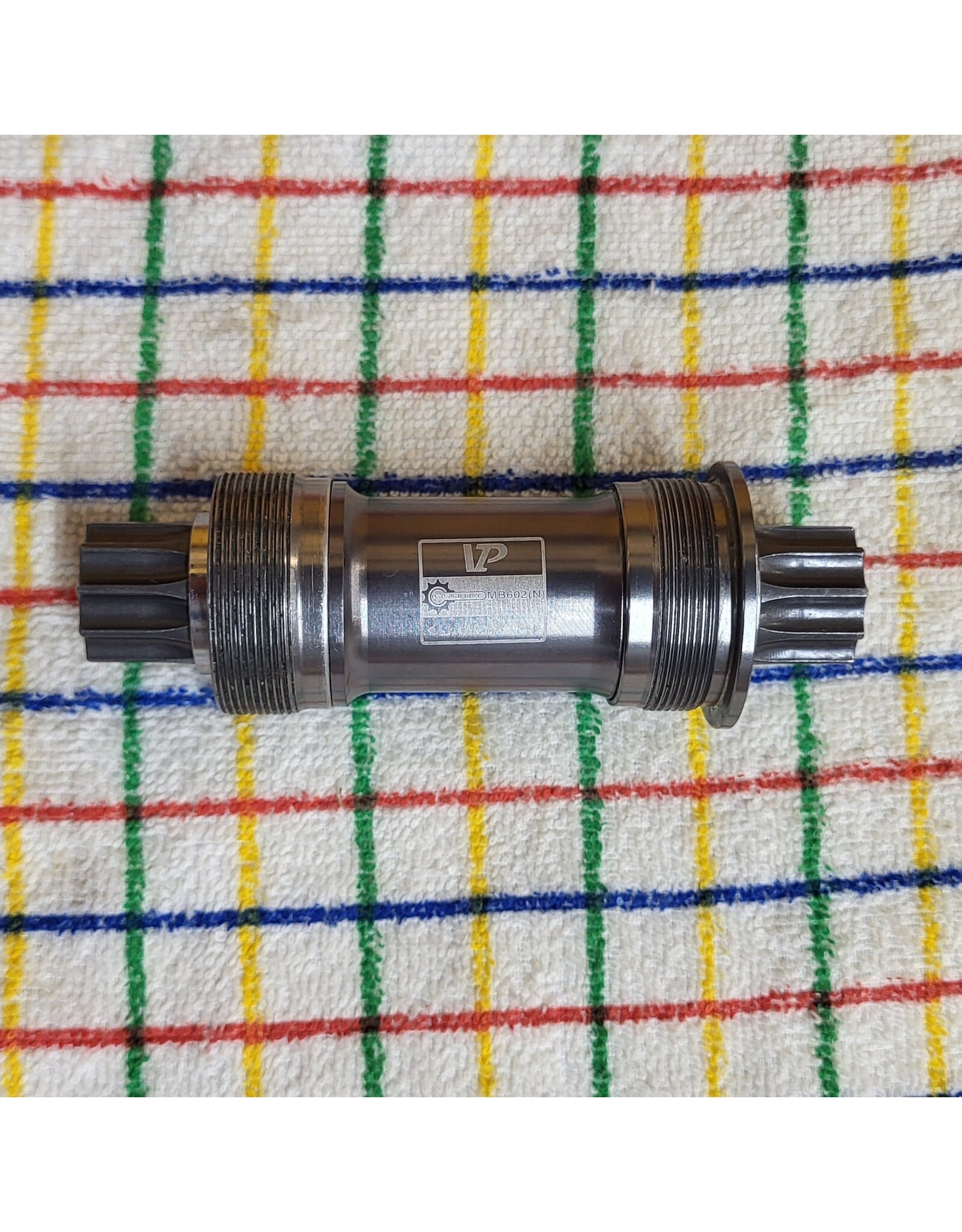 VP COMPONENTS VP ISIS Bottom Bracket 73mm Shell 113mm Spindle