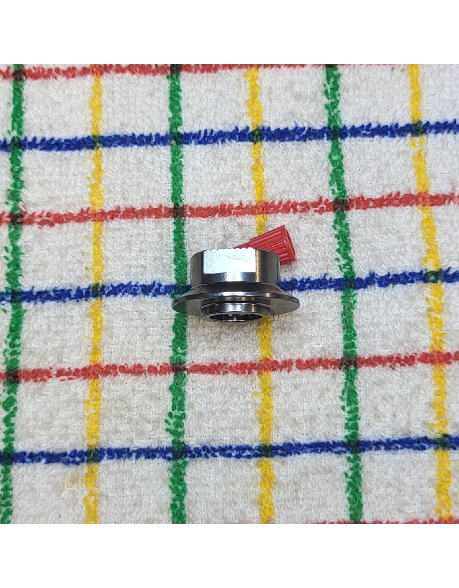 Chosen End cap set for Chosen front track hubs shields bearing completely M9 threaded