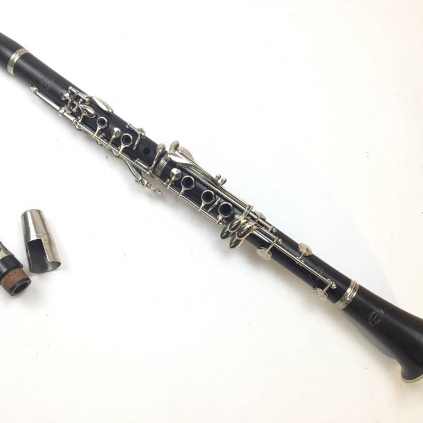 Used Evette Schaffer Bb Clarinet (SN: K18174)