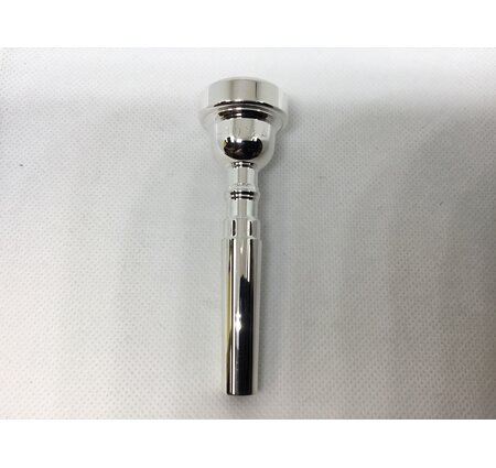 Used JK USA 10 1/2A trumpet [839]