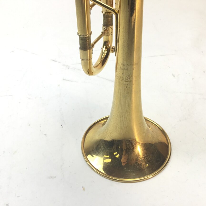 Used Bach 37 Bb Trumpet (SN: 506516)