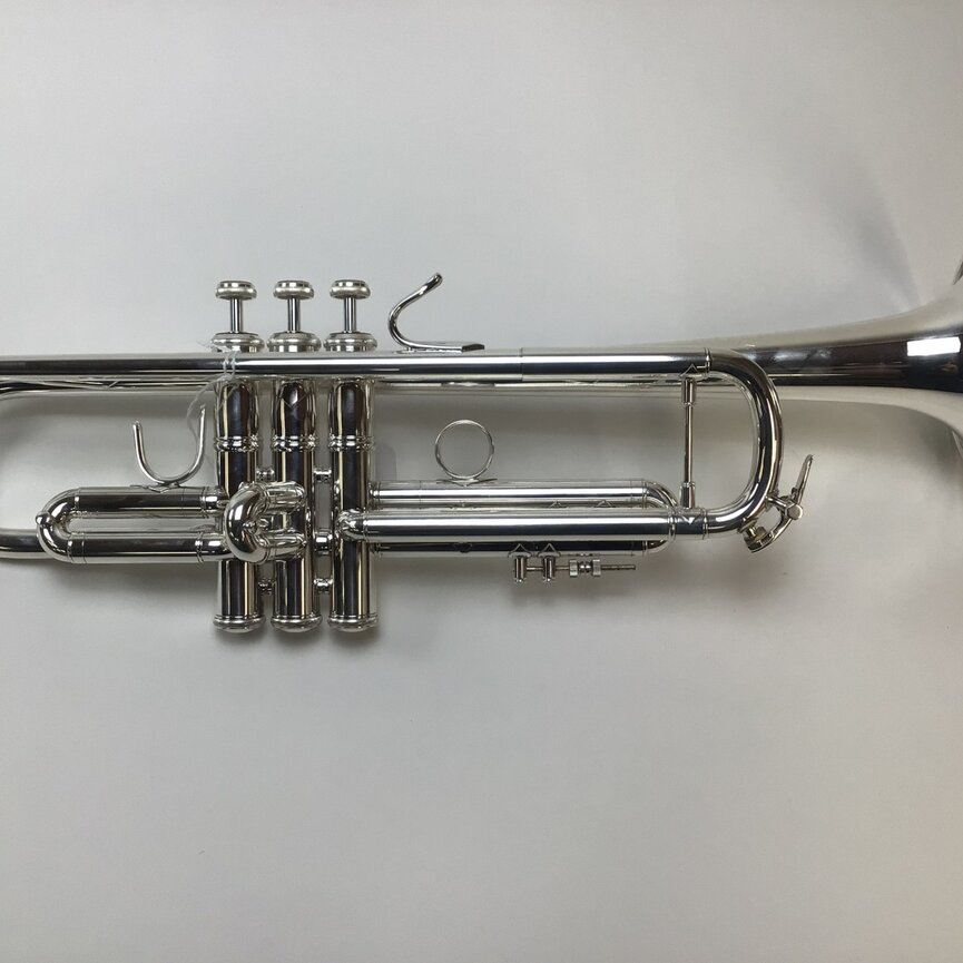 Demo Bach LR180S43 Bb Trumpet (SN: 779077)