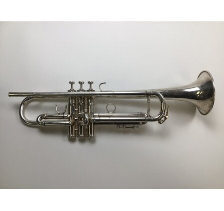 Used LA Benge 3X Bb Trumpet (SN: 14759)