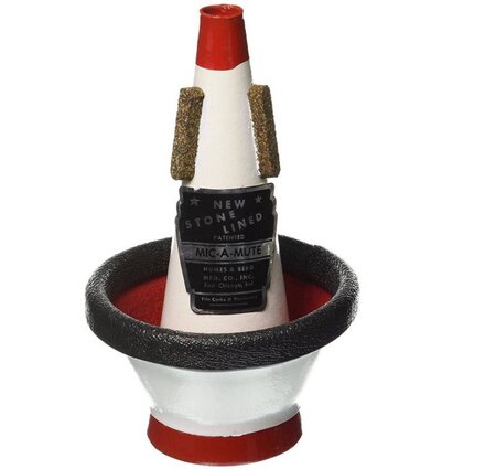 Humes & Berg HB-104 Mic-A-Mute Trumpet Mute