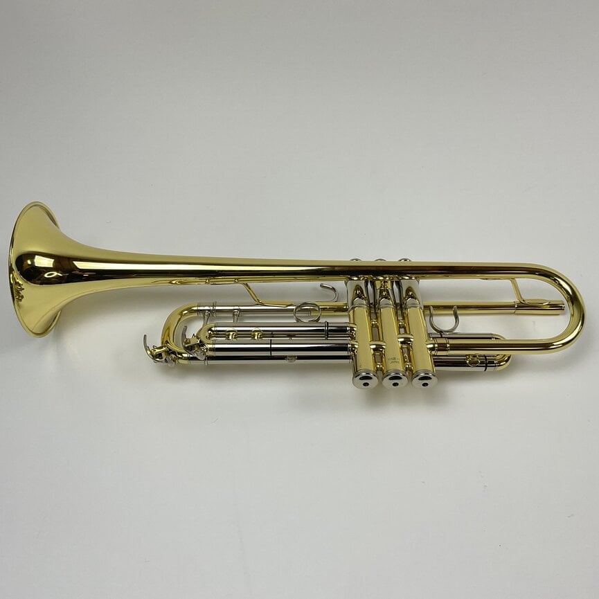 Used Yamaha YTR-8335 (Gen 1) Bb Trumpet (SN: 481613)