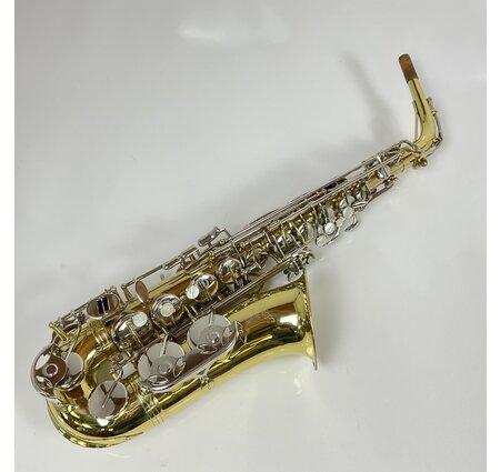 Used Selmer AS300 Student Eb Alto Saxophone (SN: 1302877)