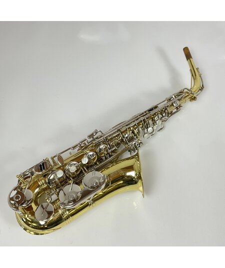 Used Selmer AS300 Student Eb Alto Saxophone (SN: 1302877)