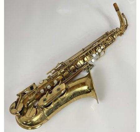 Used H. Couf Superba II Eb Alto Saxophone (SN: 67475)