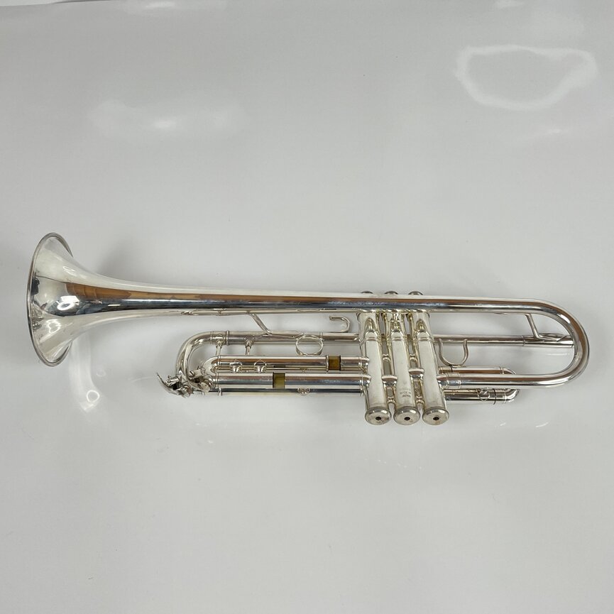 Used Yamaha YTR-8335US Bb Trumpet (SN: 302695)