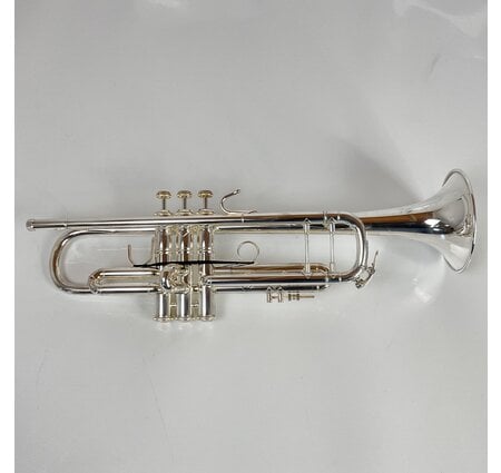 Demo Bach 180S37G Bb Trumpet (SN: 783306)
