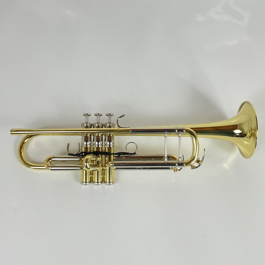 Demo Yamaha YTR-8345II Bb Trumpet (SN: 566522)