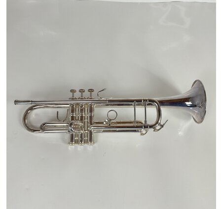Used Bach LT37 Bb Trumpet (SN: 395153)