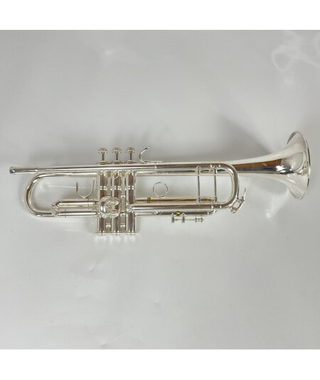Used Bach 37 Bb Trumpet (SN: 693897)