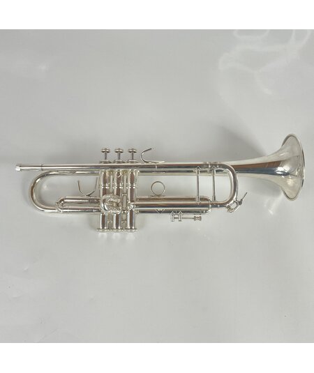 Used Bach 37 Bb Trumpet (SN: 330515)