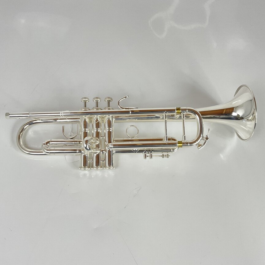 Demo Bach 180S37 Bb Trumpet (SN: 790918)