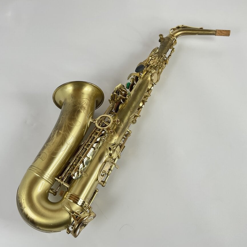 Used Selmer Series III Eb Alto Saxophone (SN: N.698111)
