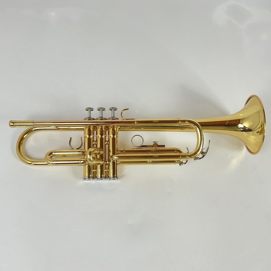 Used Yamaha YTR-2330 Bb Trumpet (SN: V17076)