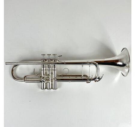 Used Yamaha YTR-8335UGS Bb Trumpet (SN: 302289)