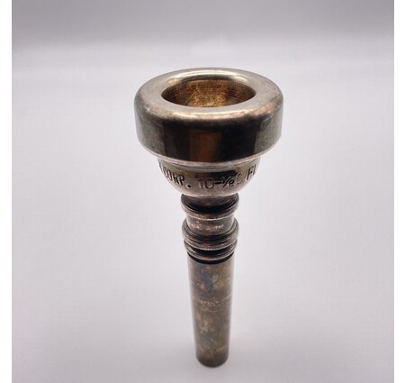 Used Bach Corp. 10 1/2C Flugelhorn [36169]