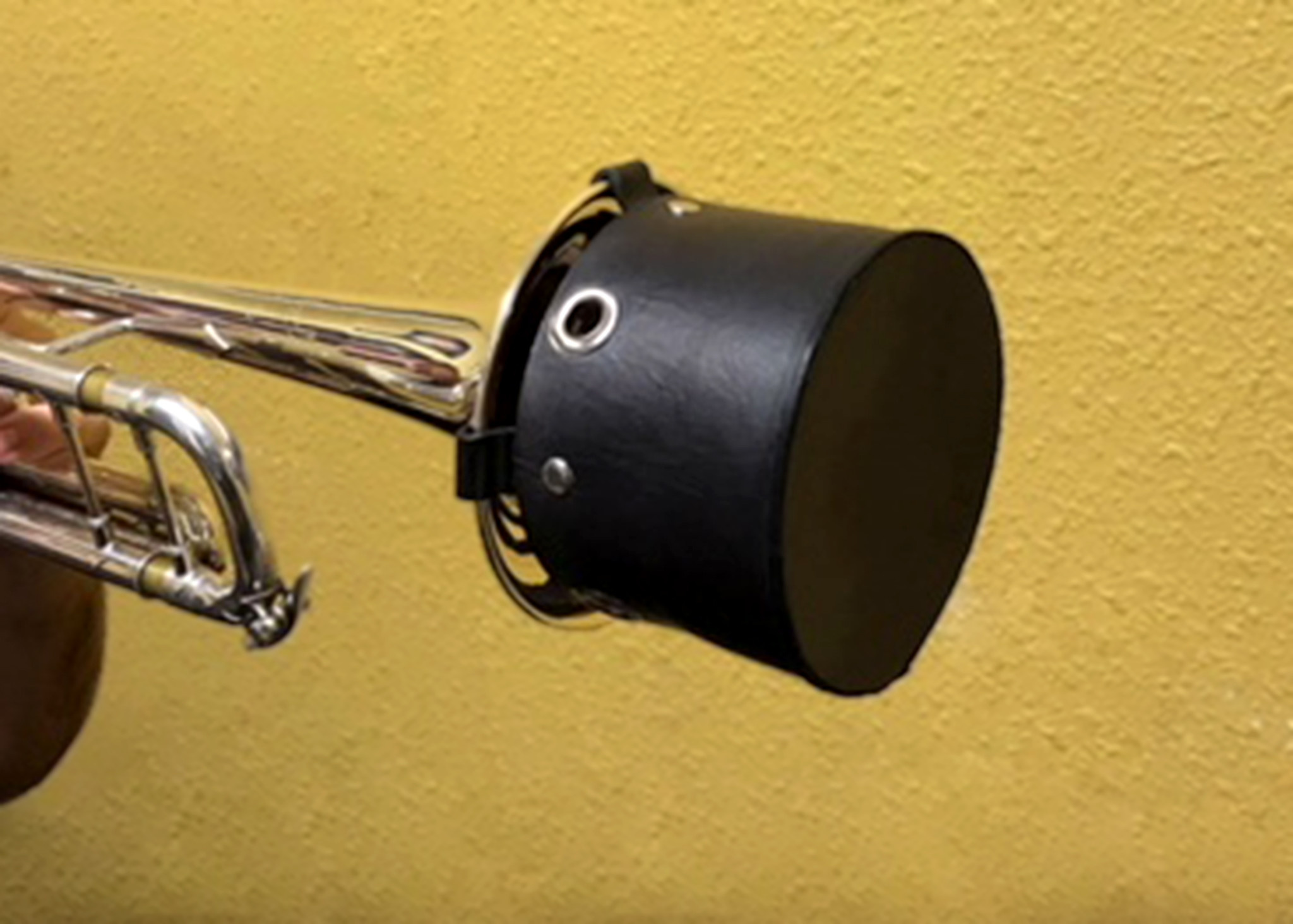 EAZY BUCKET 5 1/4 inch トランペット用バケットミュート Eazy Bucket イージーバケット 革製バケットミュート