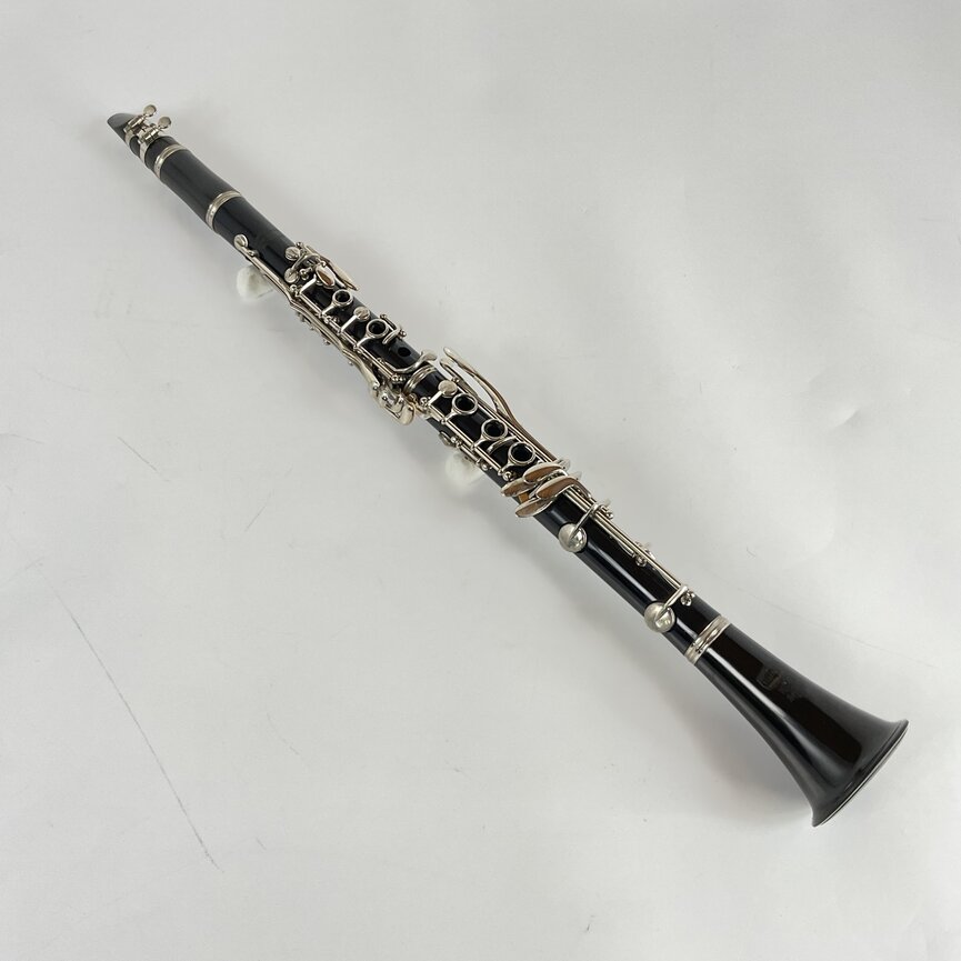 Used Bundy Bb Clarinet (SN: 590124)