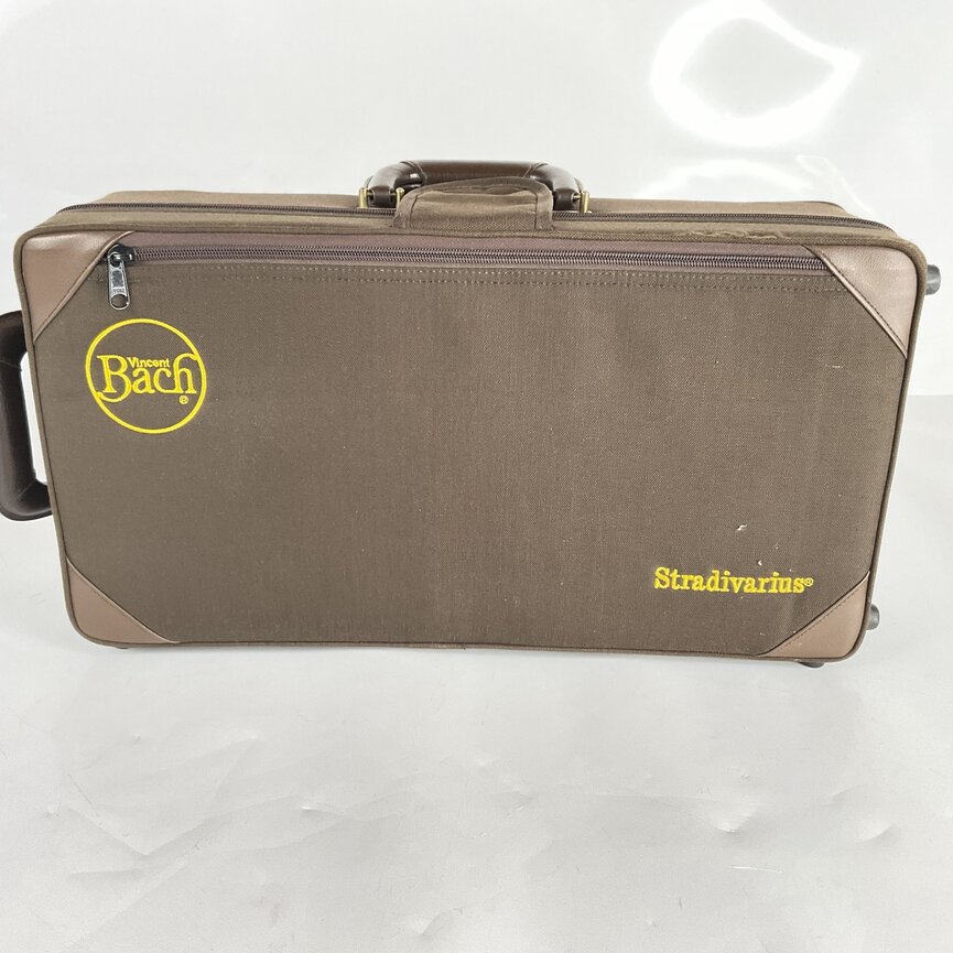 Used Bach 37 Bb Trumpet (SN: 634127)