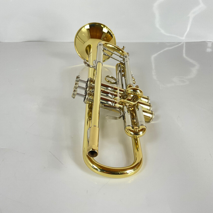Demo Bach 19037 Bb Trumpet (SN: 802230)