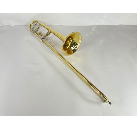 Demo Bach 42BOF Bb/F Tenor Trombone (SN: 227053)