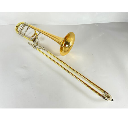 Demo Eastman ETB828G Bb/F Tenor Trombone (SN: S2309823)