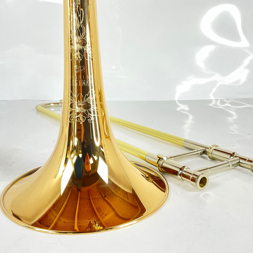 Demo Eastman ETB828G Bb/F Tenor Trombone (SN: S2309823)