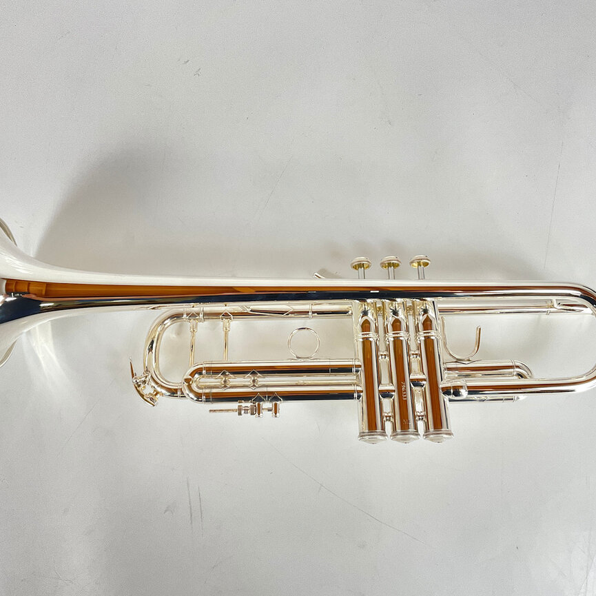 Demo Bach 180S37 Bb Trumpet (SN: 796333)