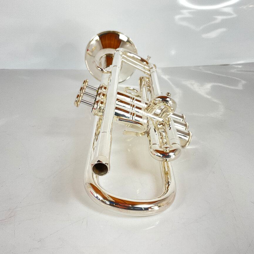 Demo Bach 180S37 Bb Trumpet (SN: 795682)
