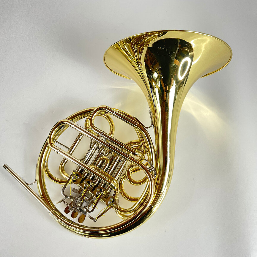 Used Yamaha 567  F/Bb Double French Horn (SN:025291)