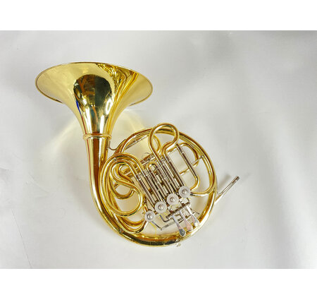 Used  Yamaha 567D F/Bb Double French Horn (SN: 001666)
