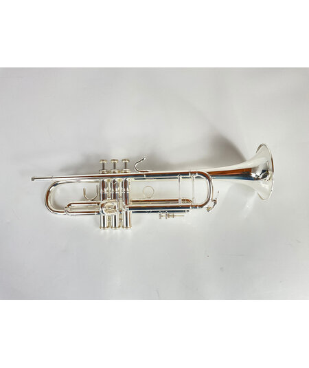 Demo Bach 180S37G Bb Trumpet (SN: 790627)