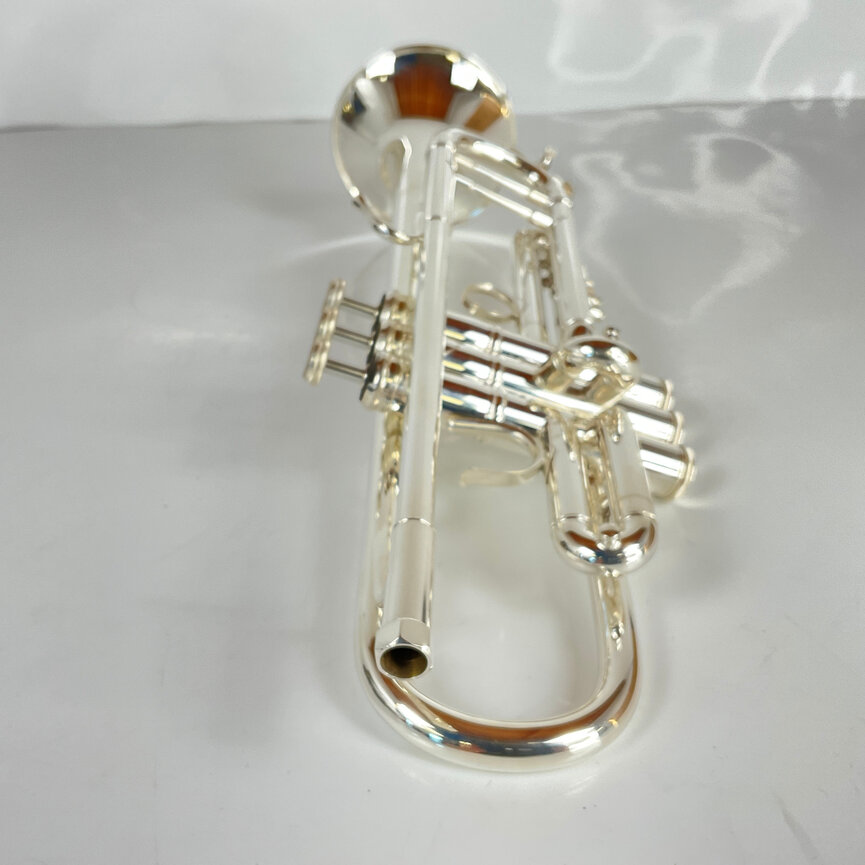 Demo Bach 180S37G Bb Trumpet (SN: 790627)