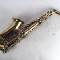 【超目玉】 image.jpg 管楽器・吹奏楽器