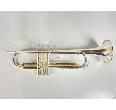 Used S.E. Shires Doc Severinsen Destino III Medium Bore Bb Trumpet (SN: 3602)